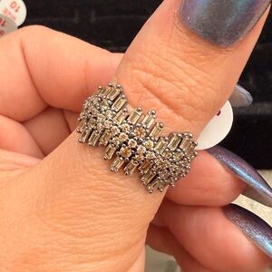 ❤️2/$18💗 Bomb Party Ring sz9